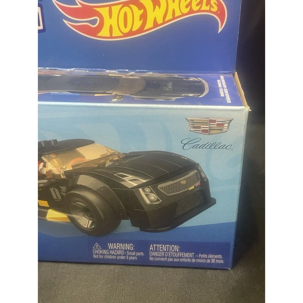 Mega Hot Wheels: 90pc '16 CADILLAC ATS-V R Building Set (2022) #HHL96‎